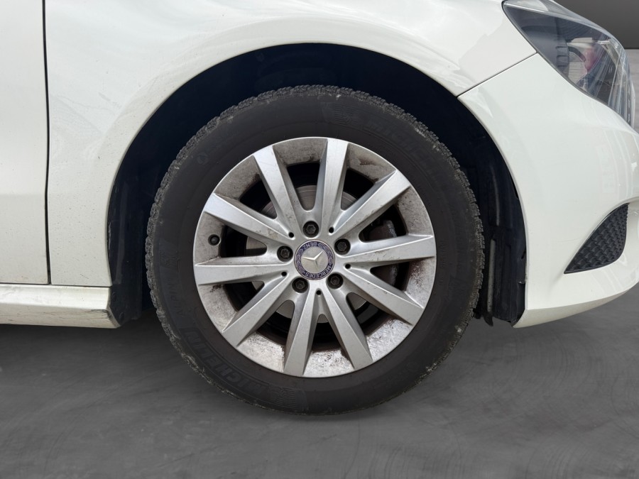 MERCEDES d'occasion A 160 CDI Intuition de 2014 Pontarlier (25)﻿