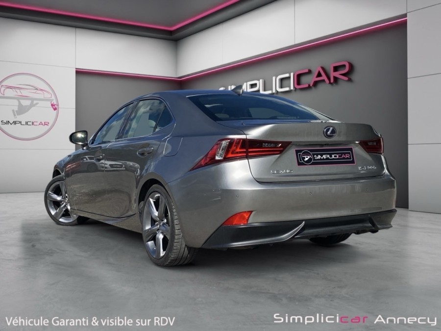 LEXUS d'occasion IS 300H Executive de 2015 Annecy (74)﻿