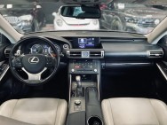 LEXUS d'occasion IS 300H Executive de 2015 Annecy (74)﻿