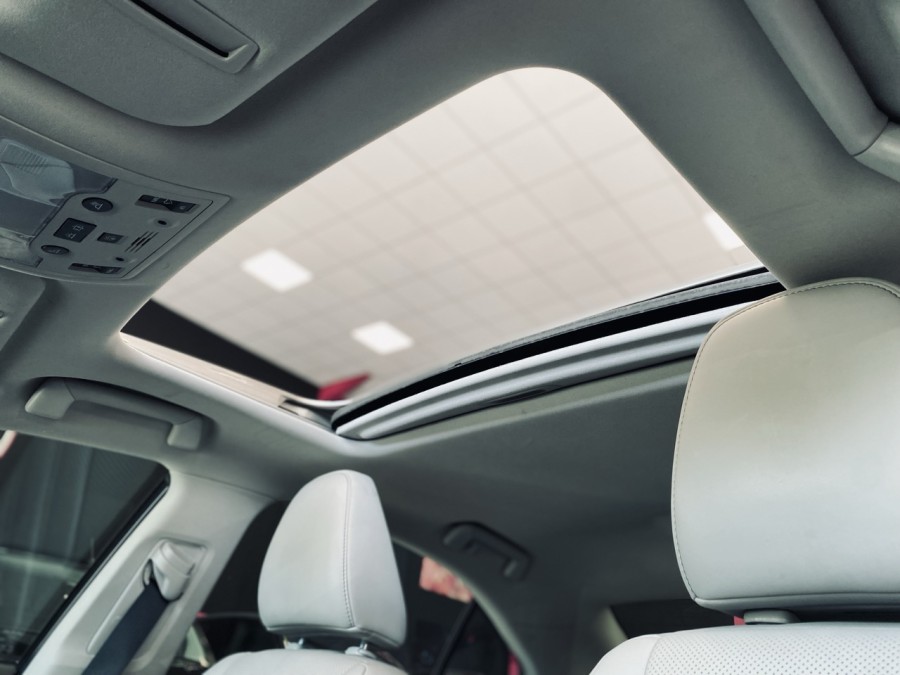 LEXUS d'occasion IS 300H Executive de 2015 Annecy (74)﻿