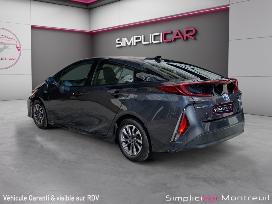 TOYOTA d'occasion PRIUS HYBRIDE RECHARGEABLE BUSINESS de 2017
