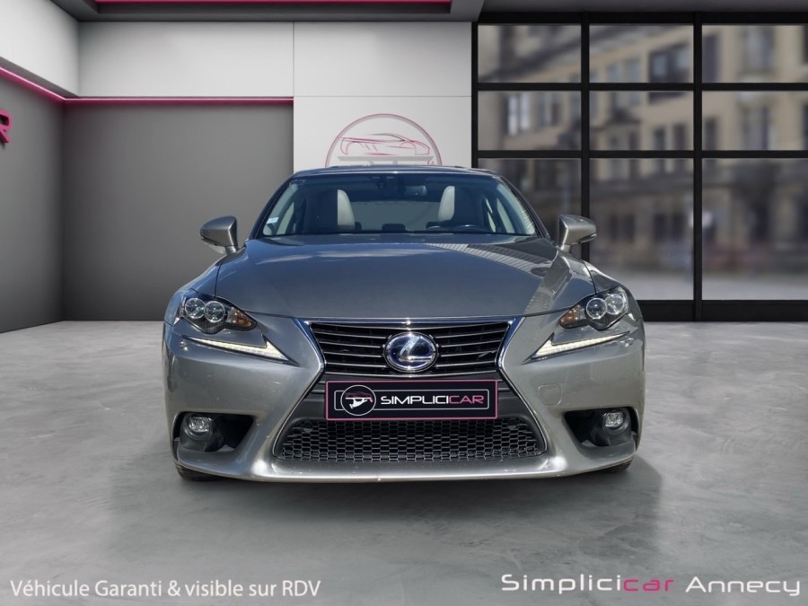 LEXUS d'occasion IS 300H Executive de 2015 Annecy (74)﻿