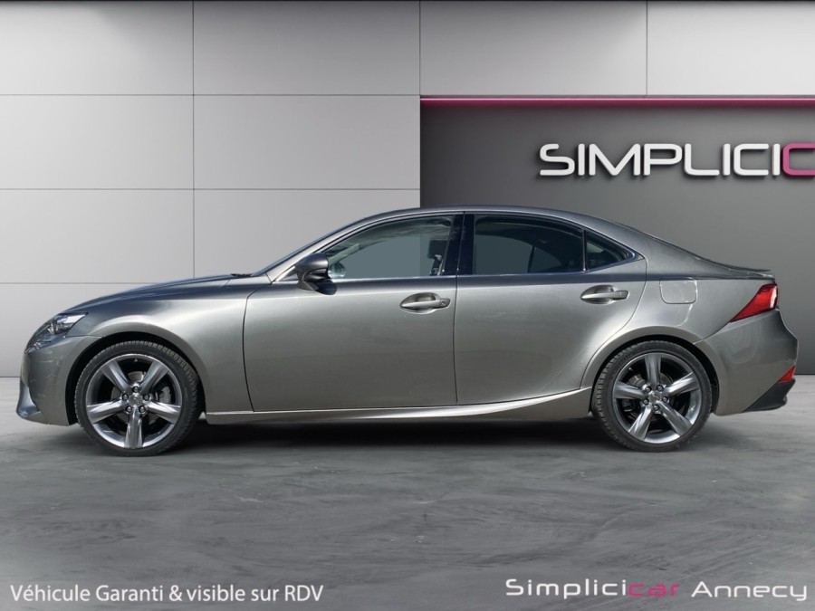 LEXUS d'occasion IS 300H Executive de 2015 Annecy (74)﻿