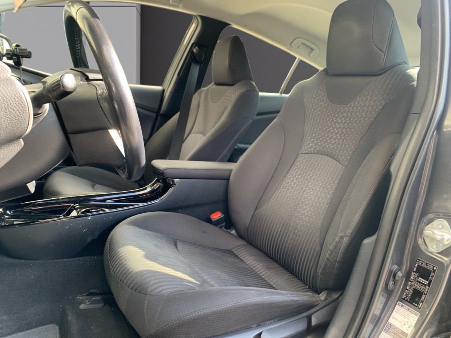 TOYOTA d'occasion PRIUS HYBRIDE RECHARGEABLE BUSINESS de 2017