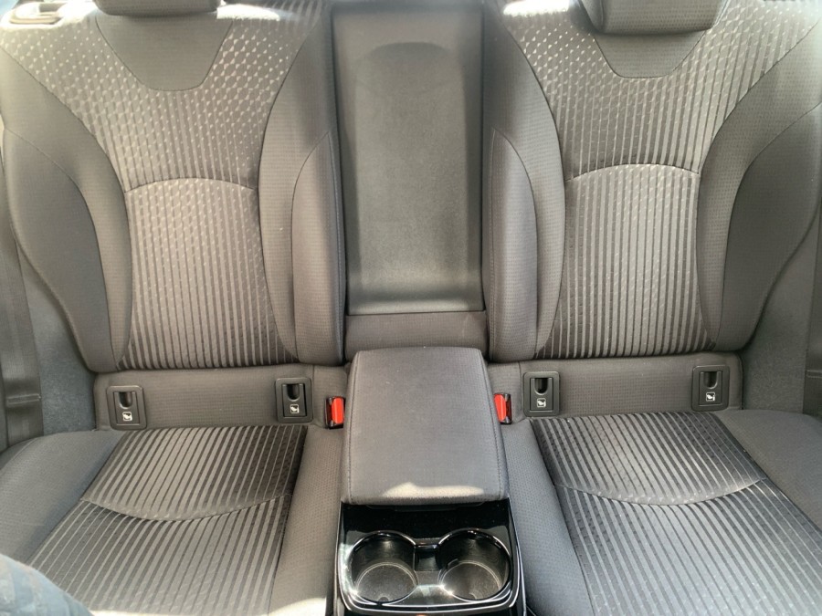 TOYOTA d'occasion PRIUS HYBRIDE RECHARGEABLE BUSINESS de 2017