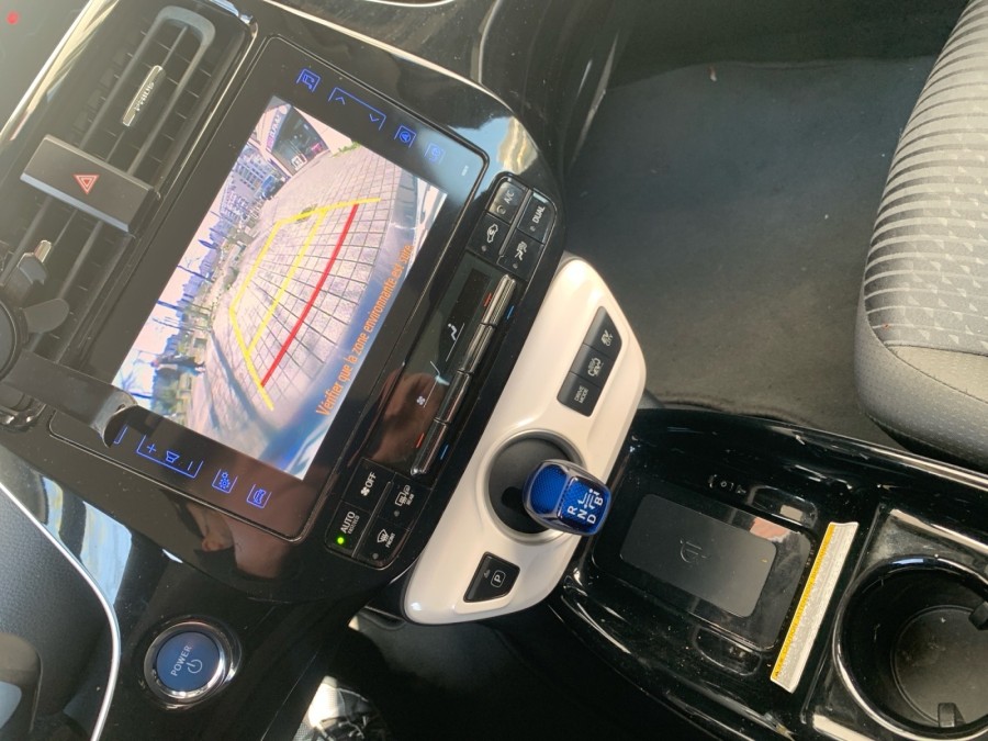 TOYOTA d'occasion PRIUS HYBRIDE RECHARGEABLE BUSINESS de 2017