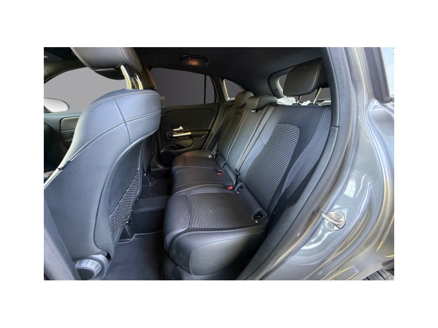MERCEDES d'occasion GLA 200 d 150ch Progressive Line 8G-DCT de 2021