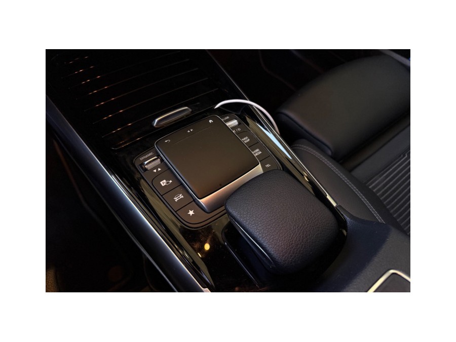 MERCEDES d'occasion GLA 200 d 150ch Progressive Line 8G-DCT de 2021