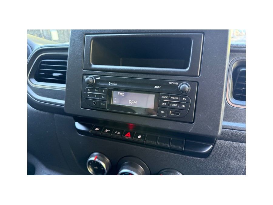 RENAULT d'occasion MASTER CA F3500 L2H2 DCI 180 CONFORT de 2020