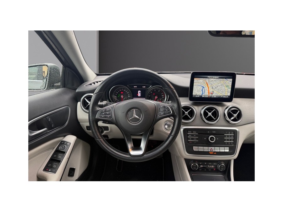 MERCEDES d'occasion GLA 200 156ch Sensation 7G-DCT Euro6d-T de 2019