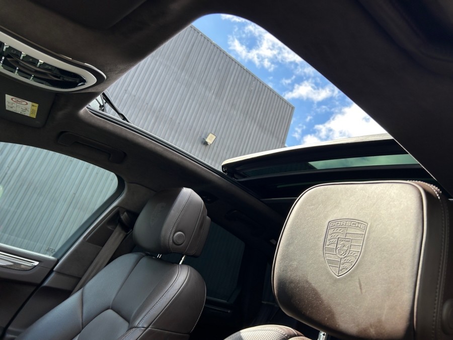 PORSCHE d'occasion MACAN 3.6 V6 400 TURBO PDK AUTO de 2015 Colmar