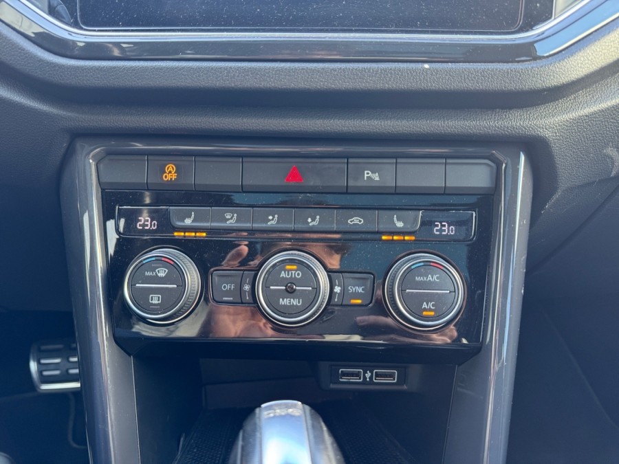 VOLKSWAGEN d'occasion T-ROC 2.0 TDI 150ch First Edition 4Motion DSG7