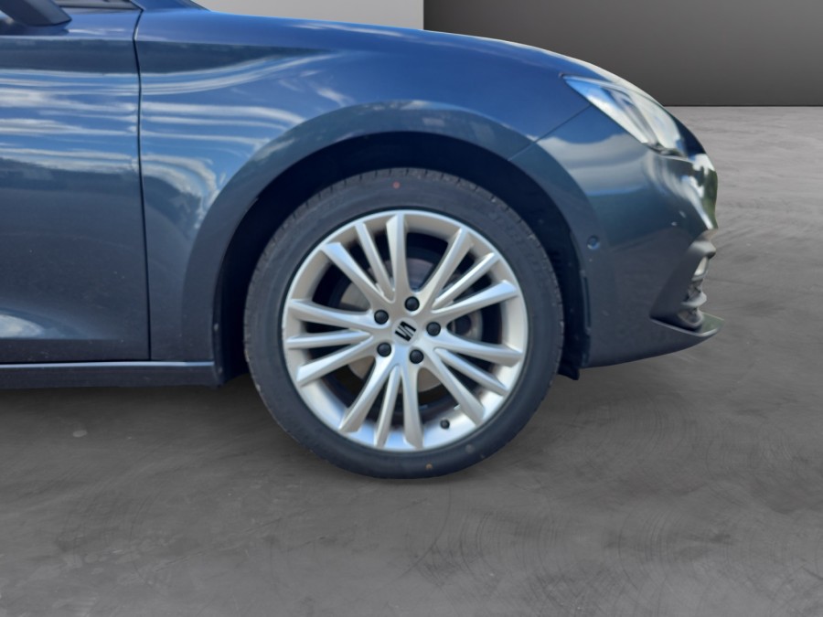 SEAT d'occasion LEON IV 1 TSI 110 REFERENCE de 2020 Vichy (03)﻿