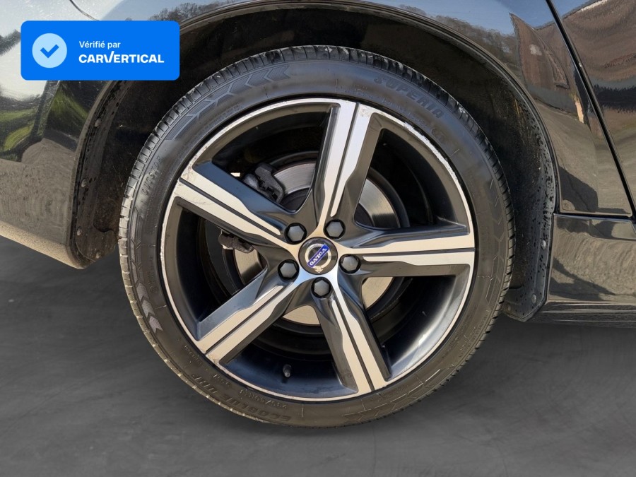 VOLVO d'occasion V60 D3 150 BUSINESS GEARTRONIC de 2018 Rennes (35)﻿