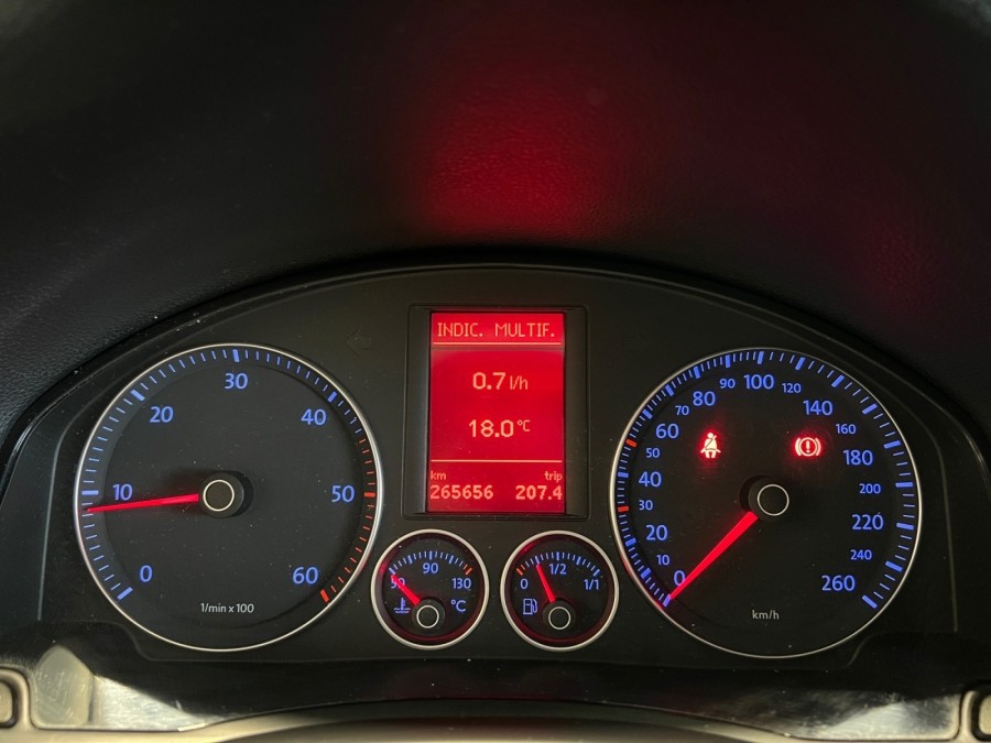 VOLKSWAGEN d'occasion GOLF V 1.9 TDI 105 SW TRENDLINE de 2009