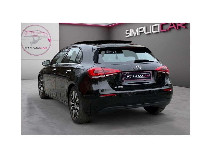 MERCEDES d'occasion CLASSE A 180 BUSINESS LINE AUTO de 2021 Montreuil