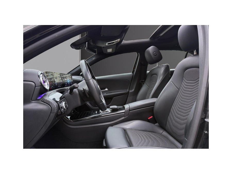 MERCEDES d'occasion CLASSE A 180 BUSINESS LINE AUTO de 2021 Montreuil