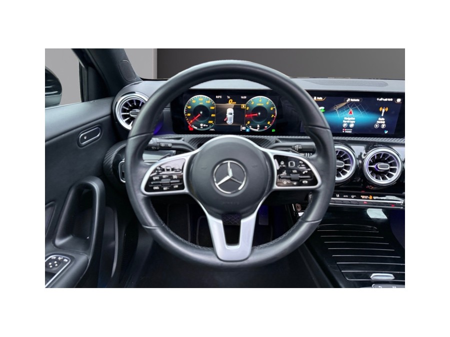 MERCEDES d'occasion CLASSE A 180 BUSINESS LINE AUTO de 2021 Montreuil