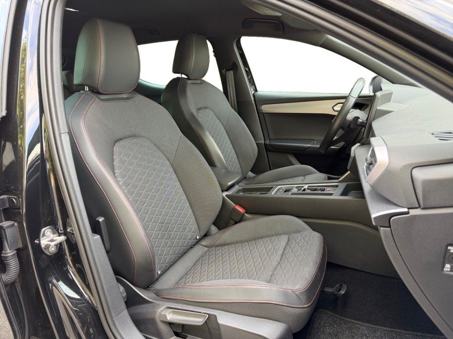 SEAT d'occasion LEON 2.0 TDI 150 FR DSG de 2022 Saint Maximin (60)﻿