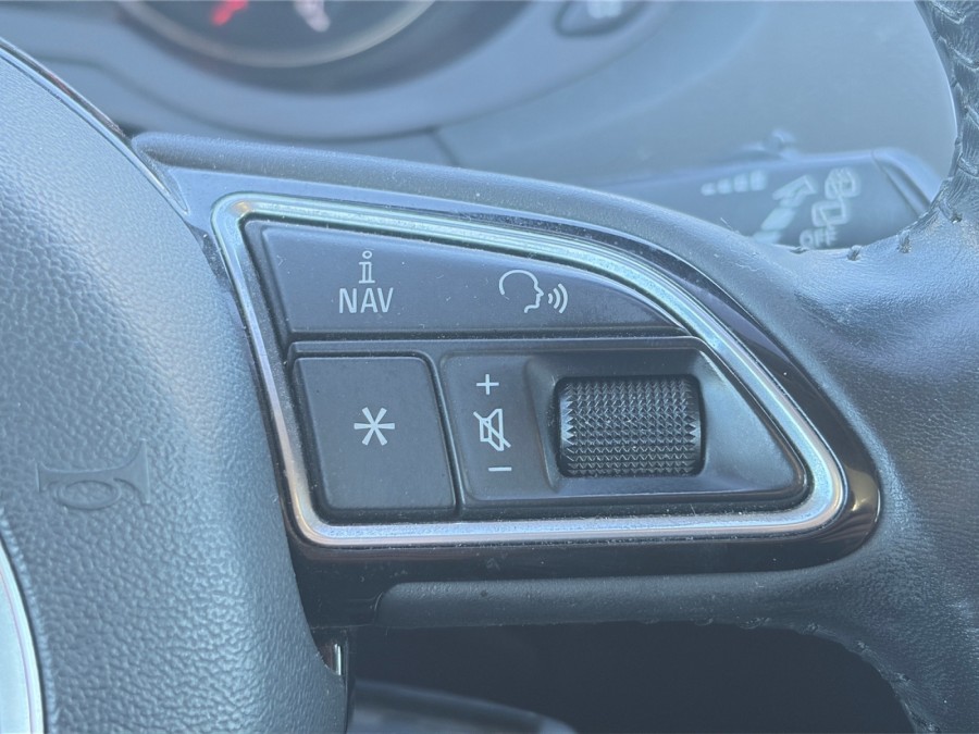 AUDI d'occasion Q3 2.0 TDI ULTRA 150 URAN TECHNO de 2016 Troyes (10)﻿
