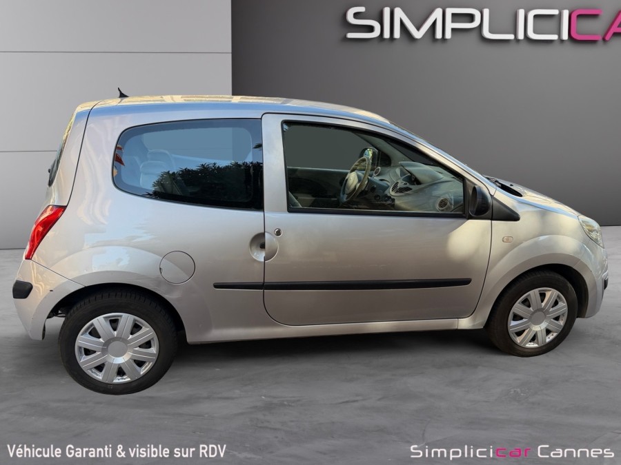 RENAULT d'occasion TWINGO 1.2 16v 75ch Initiale de 2007 Cannes (06)﻿