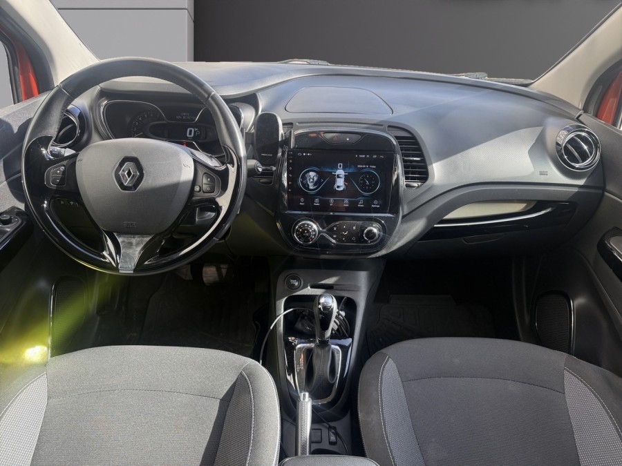 RENAULT d'occasion CAPTUR 1.2 TCE 120 ZEN EDC AUTO de 2015 Montreuil