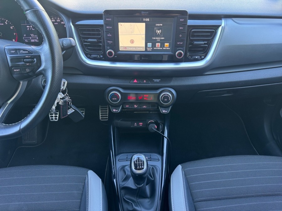 KIA d'occasion STONIC 1 TGDI 120 DESIGN de 2019 Nord Isère (38)﻿