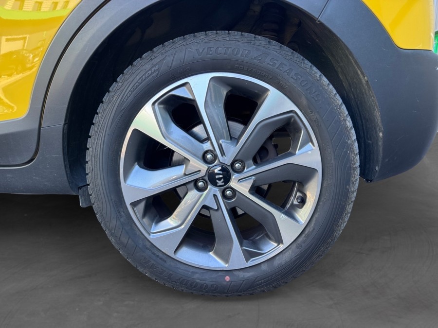 KIA d'occasion STONIC 1 TGDI 120 DESIGN de 2019 Nord Isère (38)﻿