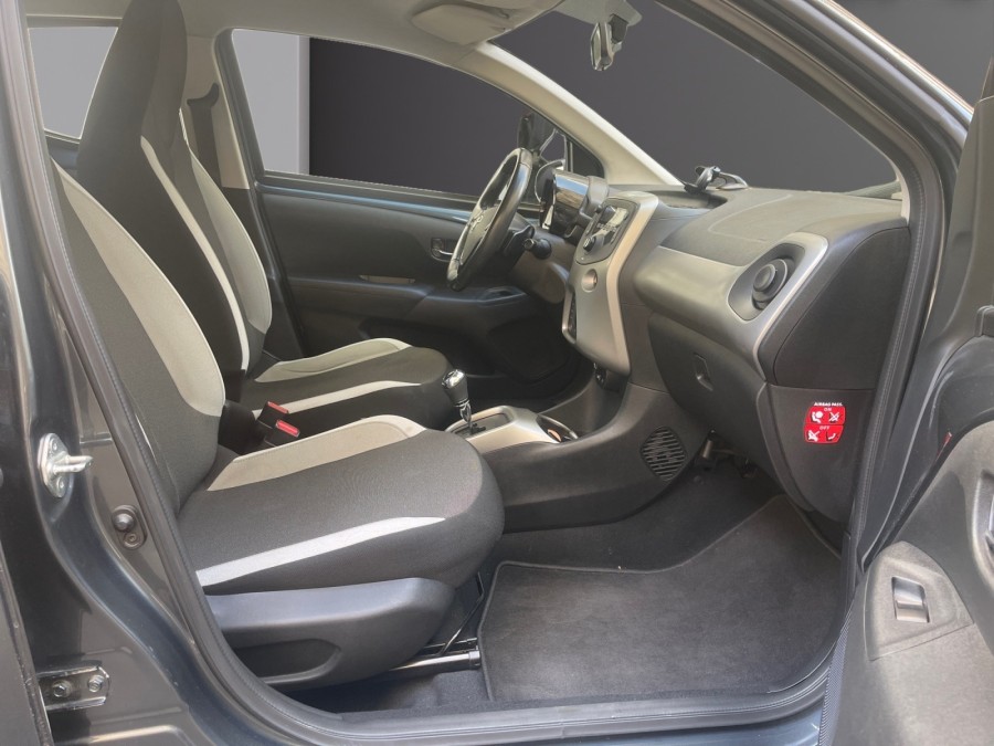 TOYOTA d'occasion AYGO II 1 VVTI X WAVE X SHIFT AUTO de 2018 Paris 15