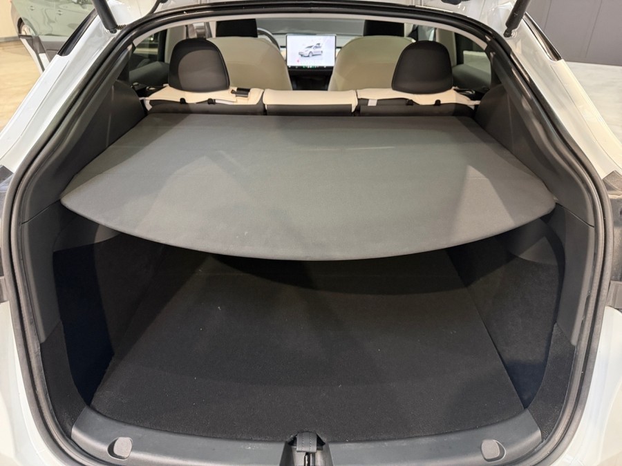 TESLA d'occasion Y GRANDE AUTONOMIE DUAL MOTOR AWD de 2022 Le Havre