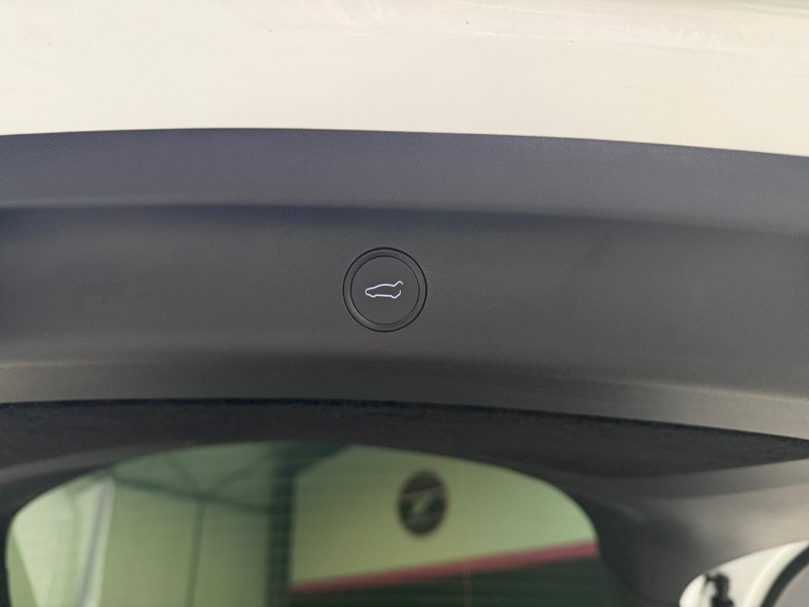 TESLA d'occasion Y GRANDE AUTONOMIE DUAL MOTOR AWD de 2022 Le Havre