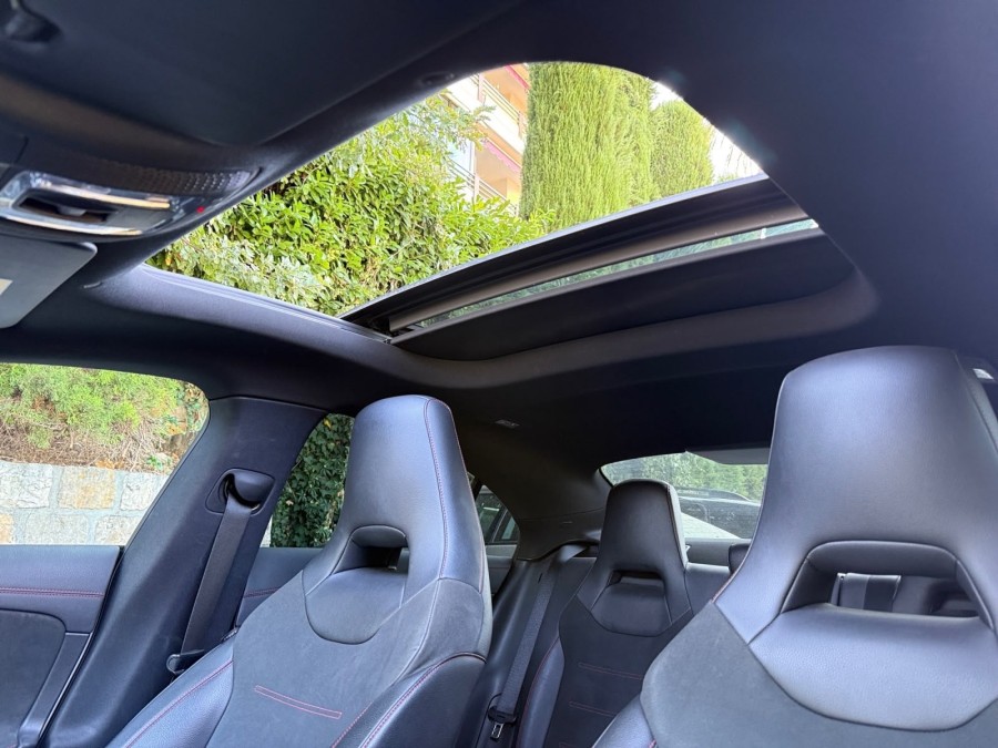 MERCEDES d'occasion CLASSE CLA II CLA 180 D AMG LINE 7G-DCT de 2019