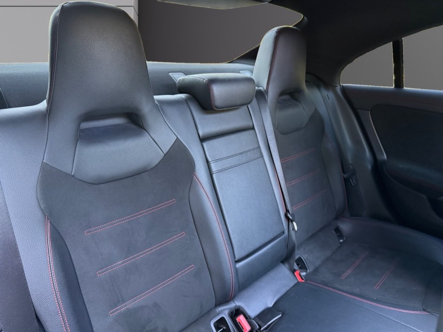 MERCEDES d'occasion CLASSE CLA II CLA 180 D AMG LINE 7G-DCT de 2019