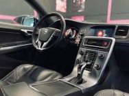 VOLVO d'occasion V60 D3 150 SUMMUM GEARTRONIC AUTO de 2016 Annecy