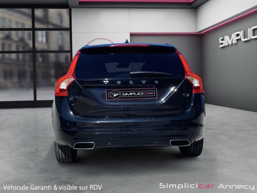 VOLVO d'occasion V60 D3 150 SUMMUM GEARTRONIC AUTO de 2016 Annecy