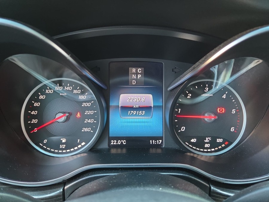 MERCEDES d'occasion CLASSE V MERCEDES CLASSE V EXTRA LONG 300 D 237