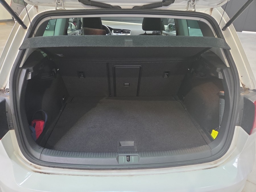 VOLKSWAGEN d'occasion GOLF 1.4 TSI 125 LOUNGE de 2016 Le Havre (76)﻿