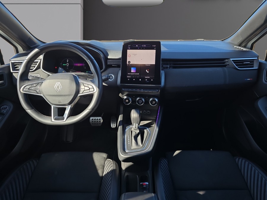 RENAULT d'occasion CLIO 1.6 E-TECH 145 ESPRIT ALPINE de 2024 Vichy