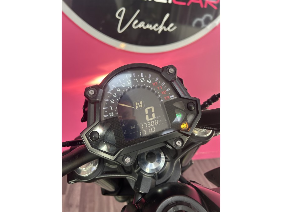 KAWASAKI d'occasion Z650 Z650 de 2018 Veauche (42)﻿