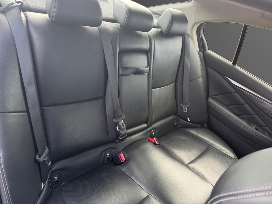 INFINITI d'occasion Q50 2.2D 170 ch PREMIUM BVA de 2016 Royan (17)﻿