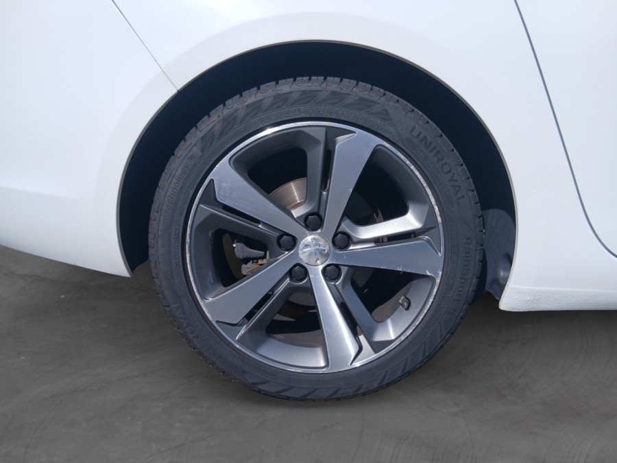 PEUGEOT d'occasion 308 II 2 BLUE HDI 150 SW FELINE AUTO de 2015