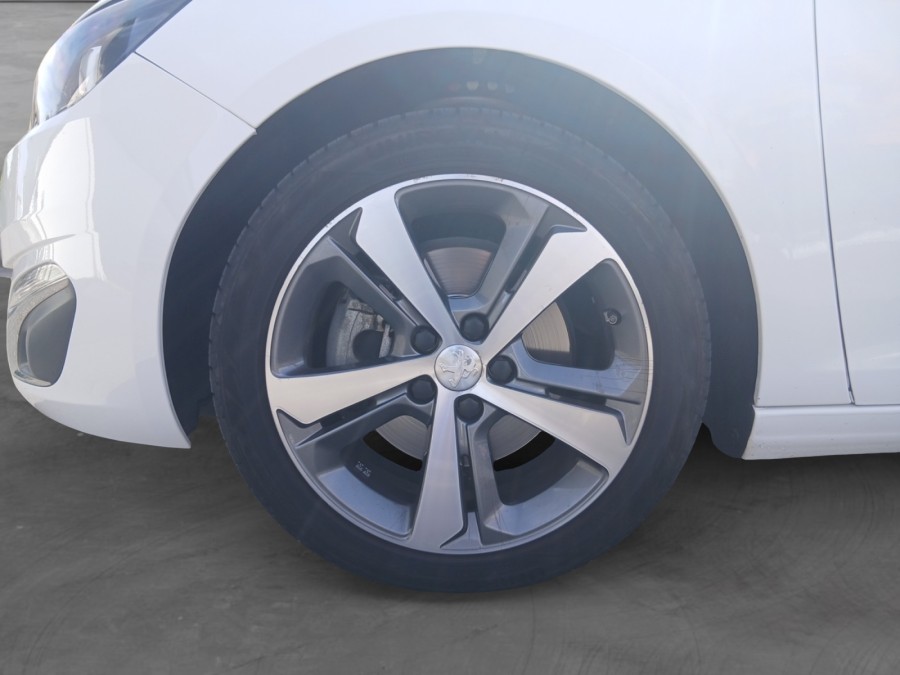 PEUGEOT d'occasion 308 II 2 BLUE HDI 150 SW FELINE AUTO de 2015