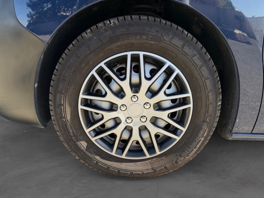 PEUGEOT d'occasion EXPERT TRAVELLER STANDARD 1.5 BLUE HDI 120ch de