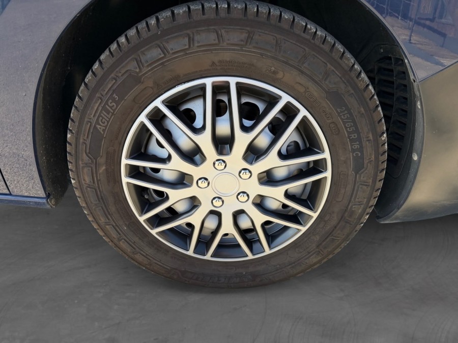PEUGEOT d'occasion EXPERT TRAVELLER STANDARD 1.5 BLUE HDI 120ch de