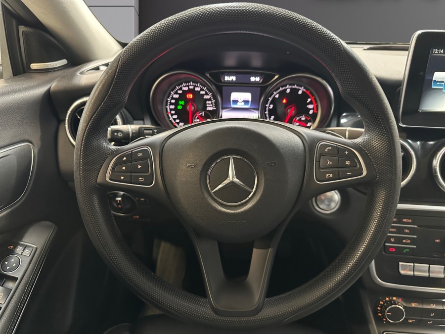 MERCEDES d'occasion CLA SHOOTING BRAKE 200 LAUNCH EDITION AUTO de