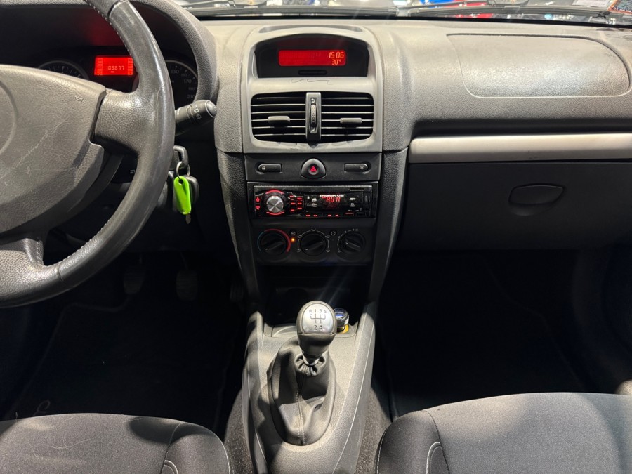 RENAULT d'occasion CLIO II 1.2 CAMPUS.COM de 2010 Narbonne (11)﻿