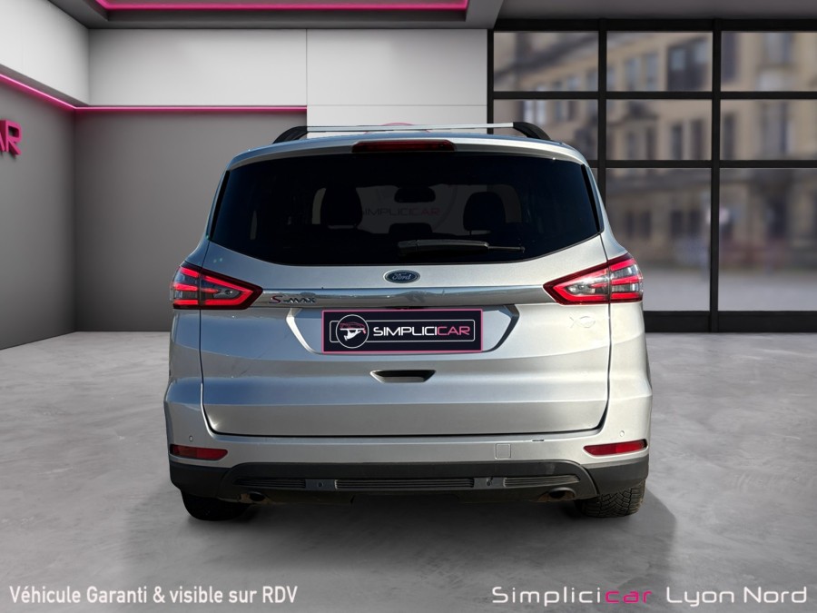 FORD d'occasion S-MAX 2.0 TDCI 150 TITANIUM de 2016 Lyon Nord (69)﻿