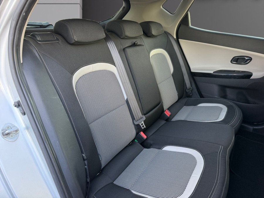 KIA d'occasion CEE'D 1.6 GDi 135ch Premium de 2014 Lyon St Priest