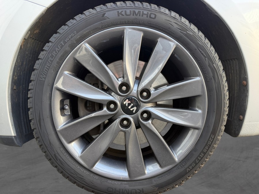 KIA d'occasion CEE'D 1.6 GDi 135ch Premium de 2014 Lyon St Priest
