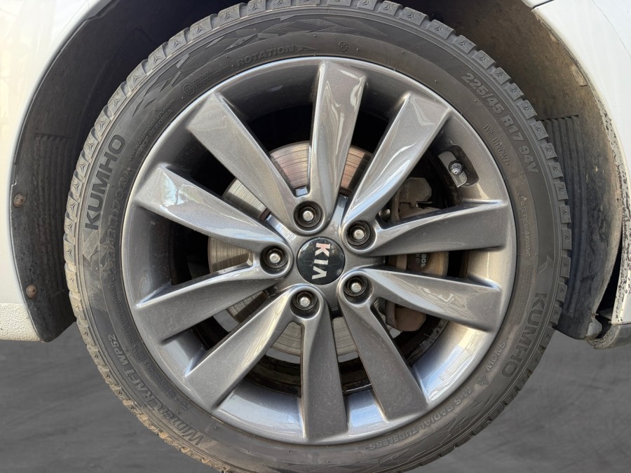 KIA d'occasion CEE'D 1.6 GDi 135ch Premium de 2014 Lyon St Priest